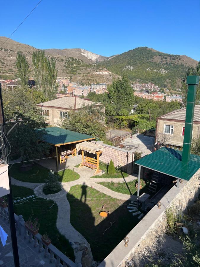 Tigran Hotel By Black & Gold Goris Esterno foto